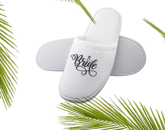 Thick Foam Ordinary White Slippers
