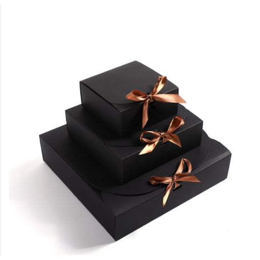 Clamshell Box with Ribbon